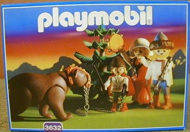 Playmobil set 3632, Bear Hunters, Dancing Bear Act.